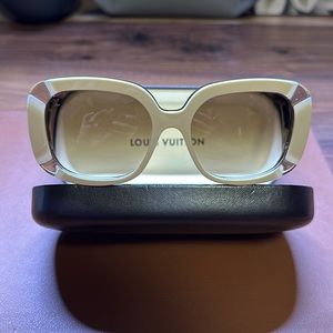 Louis Vuitton Brown and Beige Anémone Sunglasses